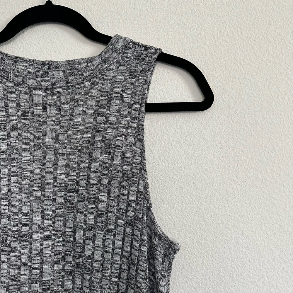 Dress w/ Pockets